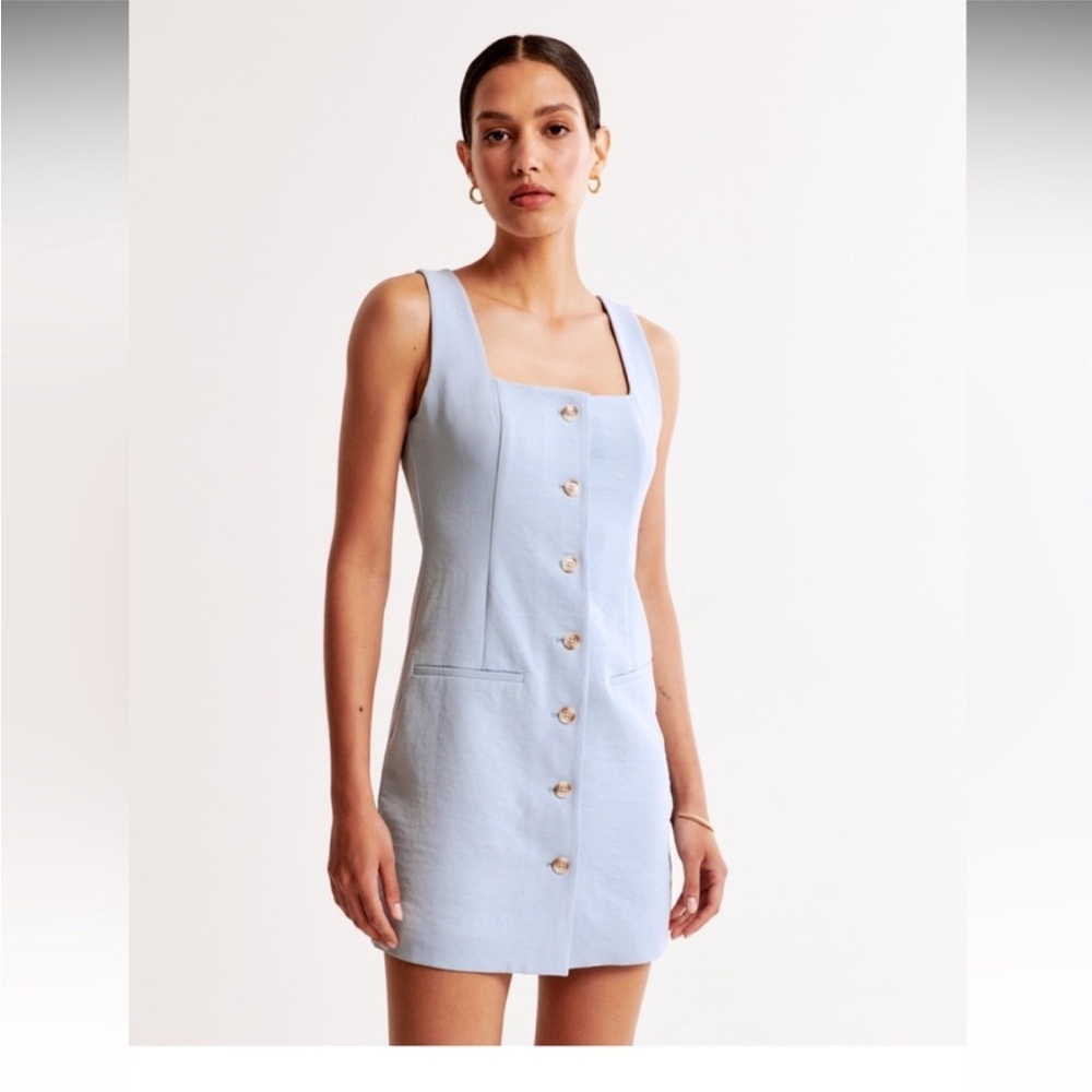 XL Tall Abercrombie & Fitch Square Neck Button Down Dress. Sky Blue.